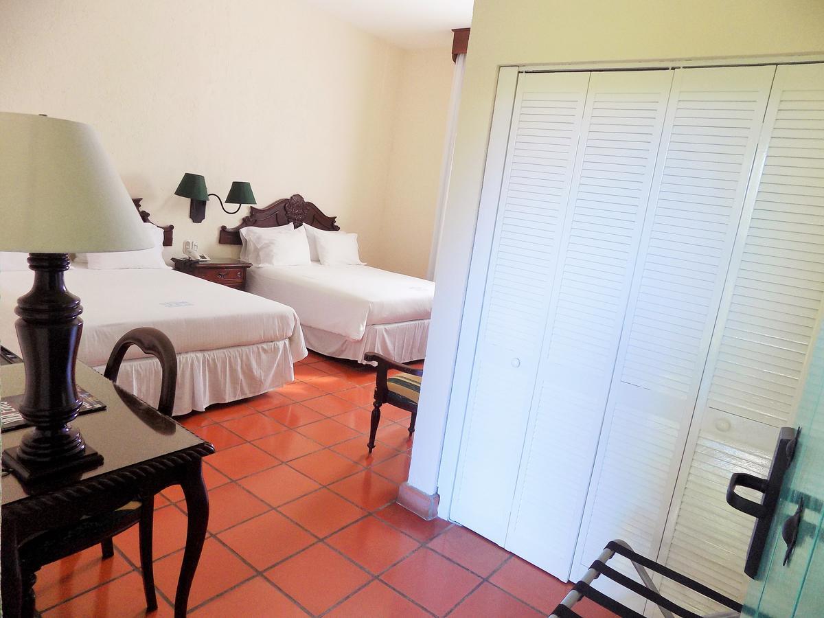 Hotel El Convento Leon Nicaragua Exterior photo